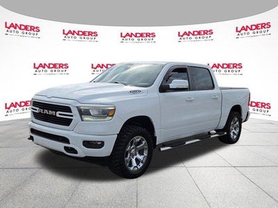 2019 RAM 1500 Big Horn/Lone Star 4x4 Crew Cab 5'7" Box