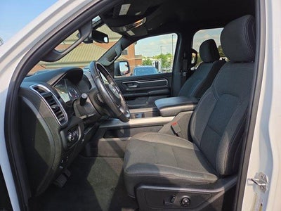 2019 RAM 1500 Big Horn/Lone Star 4x4 Crew Cab 5'7" Box