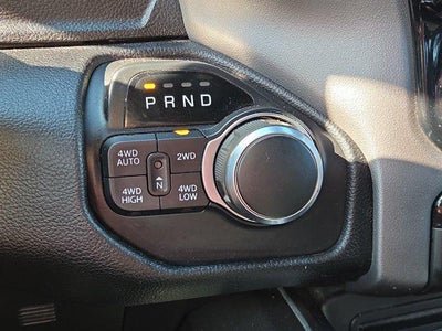 2019 RAM 1500 Big Horn/Lone Star 4x4 Crew Cab 5'7" Box