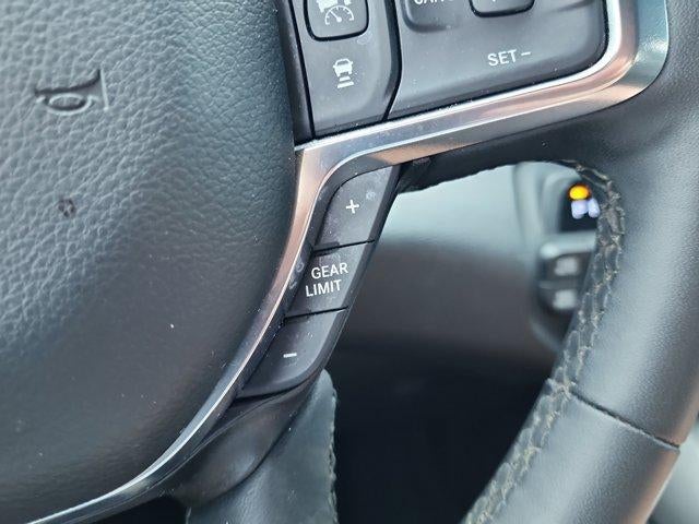 2025 RAM 1500 Laramie 4x4 Crew Cab 5'7" Box