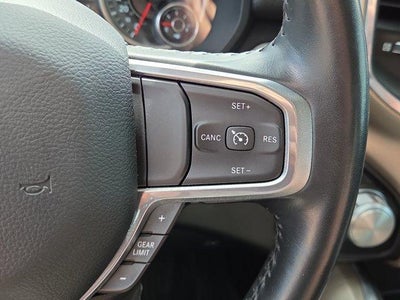 2022 RAM 1500 Laramie 4x4 Crew Cab 5'7" Box