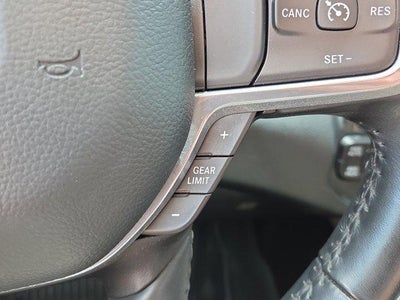 2022 RAM 1500 Laramie 4x4 Crew Cab 5'7" Box