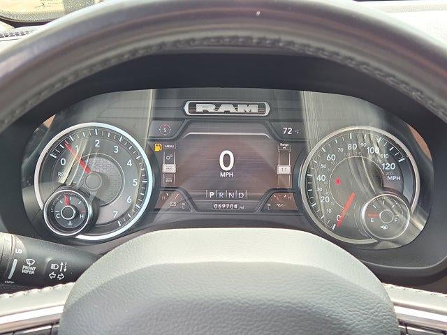 2022 RAM 1500 Laramie 4x4 Crew Cab 5'7" Box