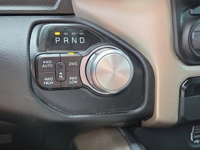 2022 RAM 1500 Laramie 4x4 Crew Cab 5'7" Box