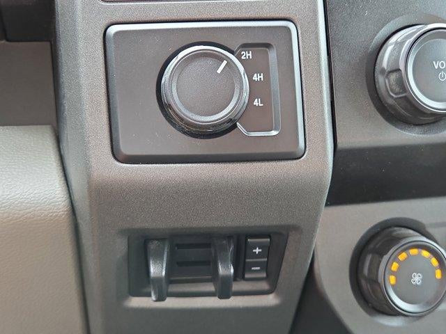 2021 Ford Super Duty F-350 DRW XL 4WD SuperCab 168" WB 60" CA