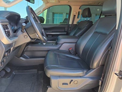 2024 Ford Expedition Max XLT 4x2