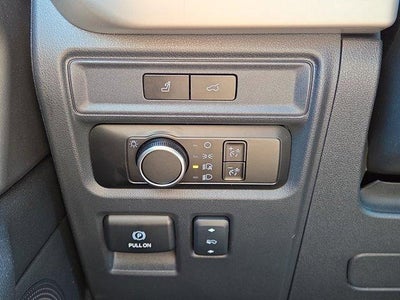 2024 Ford Expedition XLT 4x2