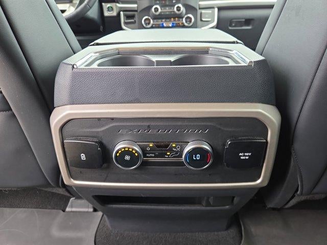 2024 Ford Expedition XLT 4x2