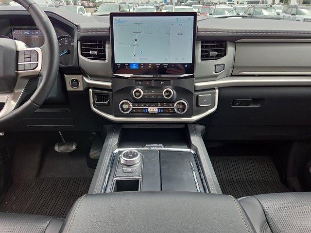 2024 Ford Expedition XLT 4x2