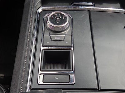 2024 Ford Expedition XLT 4x2