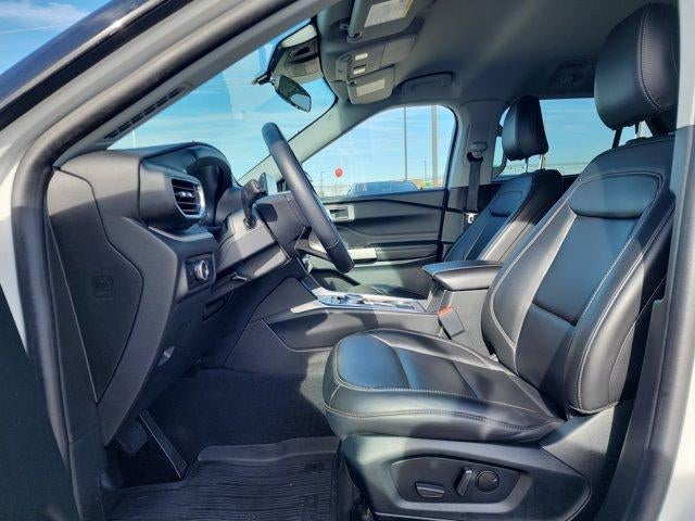 2023 Ford Explorer XLT RWD