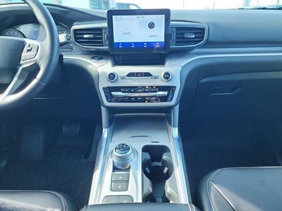 2023 Ford Explorer XLT RWD