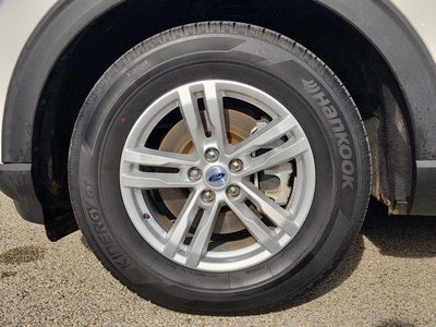 2023 Ford Explorer XLT RWD