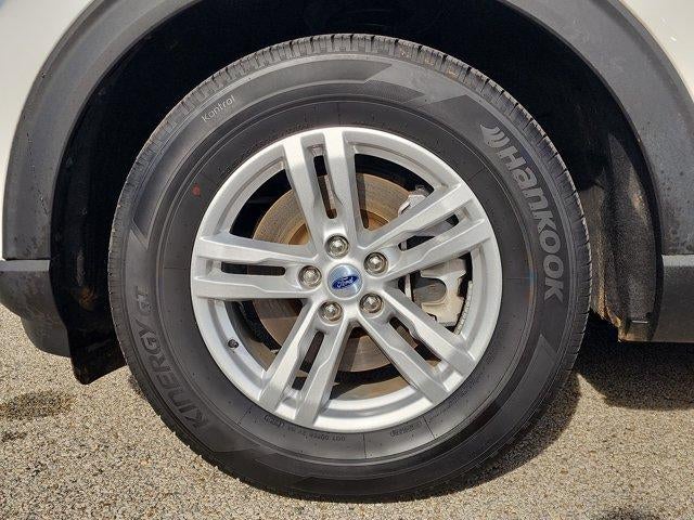 2023 Ford Explorer XLT RWD