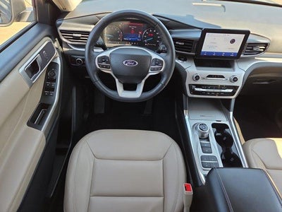 2023 Ford Explorer XLT RWD