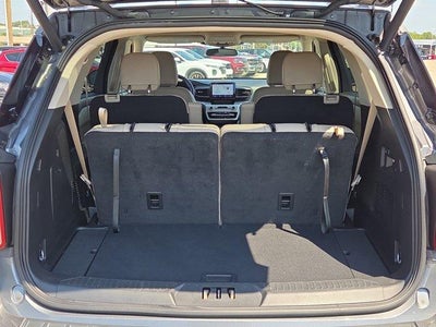 2023 Ford Explorer XLT RWD