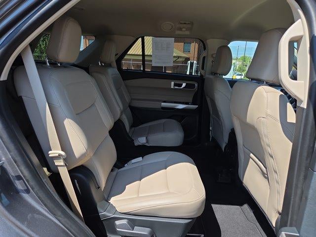 2023 Ford Explorer XLT RWD