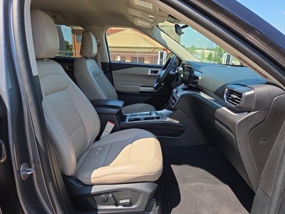 2023 Ford Explorer XLT RWD