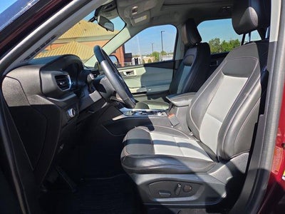 2022 Ford Explorer XLT 4WD