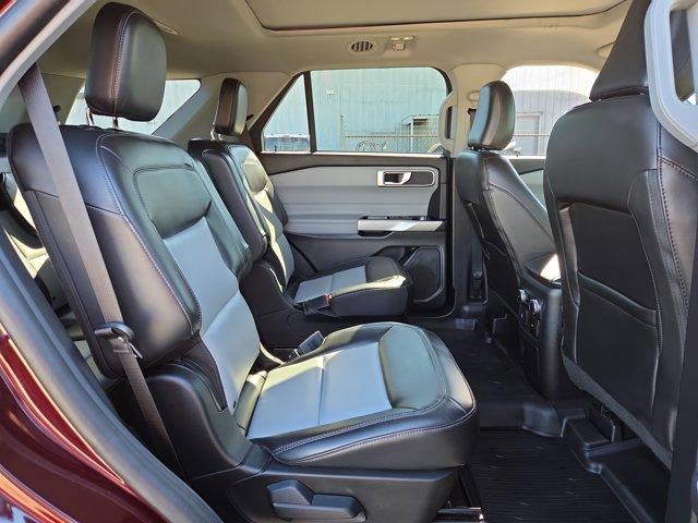 2022 Ford Explorer XLT 4WD
