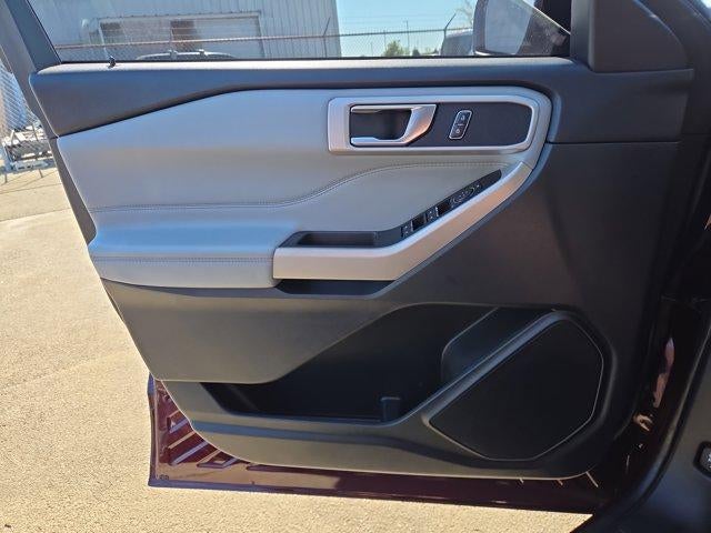 2022 Ford Explorer XLT 4WD