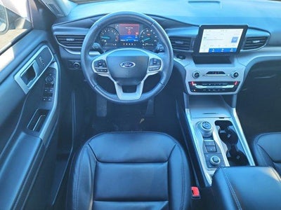 2023 Ford Explorer XLT 4WD