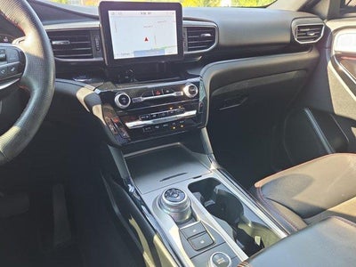 2022 Ford Explorer ST-Line 4WD