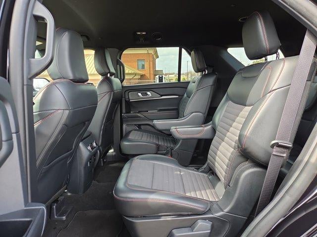 2025 Ford Explorer ST-Line 4WD