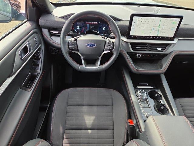2025 Ford Explorer ST-Line 4WD