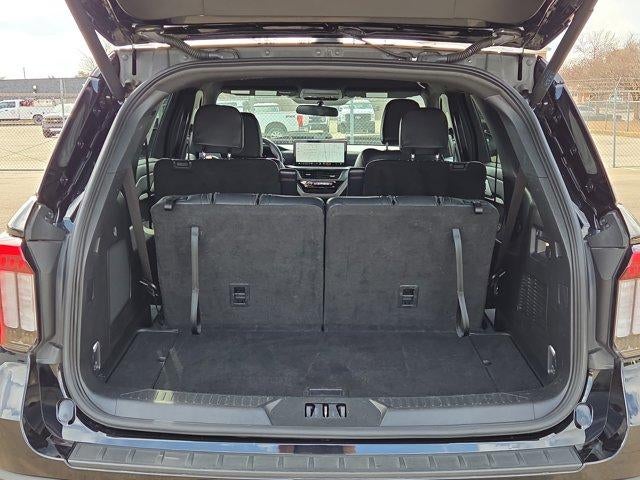 2025 Ford Explorer ST-Line 4WD