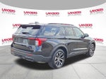 2025 Ford Explorer ST-Line 4WD