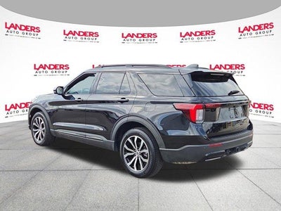 2025 Ford Explorer ST-Line 4WD