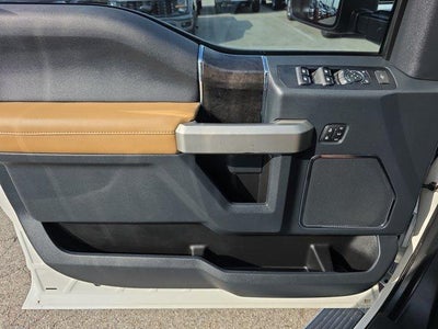2022 Ford Super Duty F-250 SRW LARIAT 4WD Crew Cab 6.75' Box