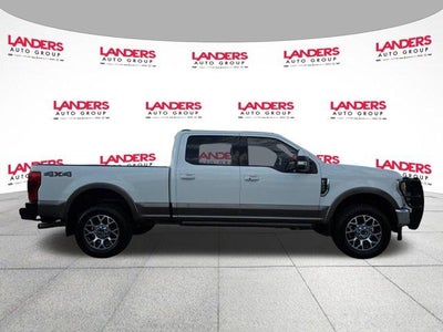 2022 Ford Super Duty F-250 SRW LARIAT 4WD Crew Cab 6.75' Box