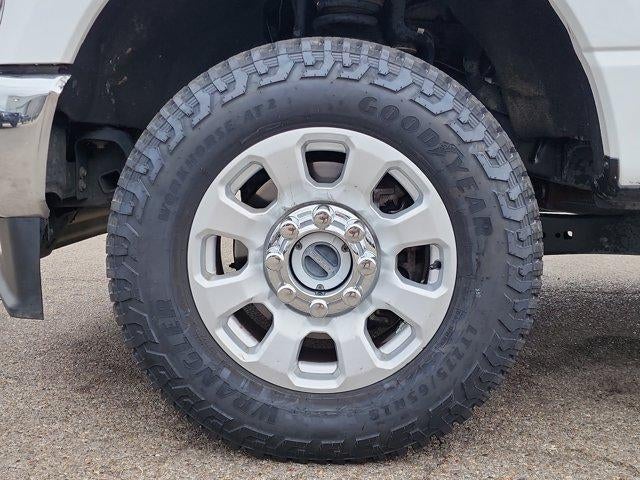 2024 Ford Super Duty F-250 SRW XLT 4WD Crew Cab 6.75' Box