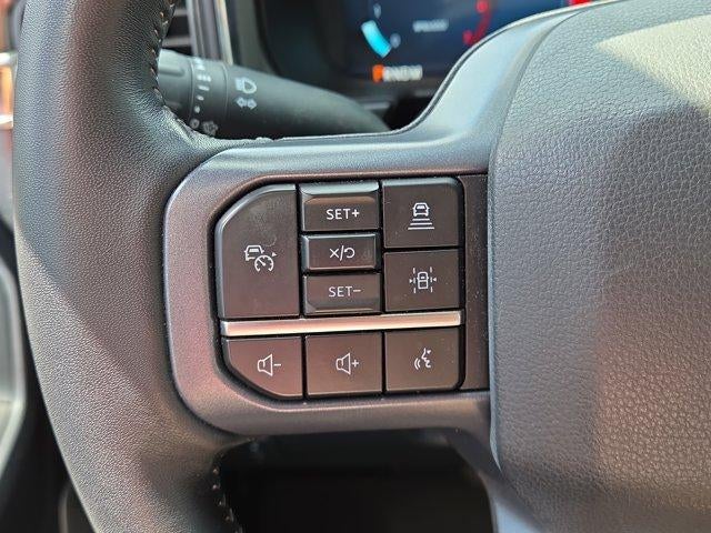 2023 Ford Super Duty F-250 SRW LARIAT 4WD Crew Cab 6.75' Box