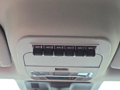 2023 Ford Super Duty F-250 SRW LARIAT 4WD Crew Cab 6.75' Box