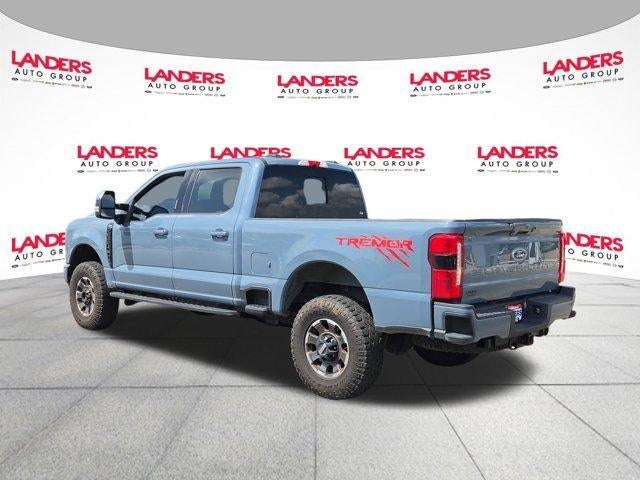 2023 Ford Super Duty F-250 SRW LARIAT 4WD Crew Cab 6.75' Box