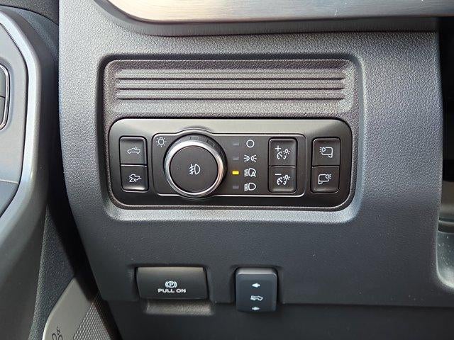 2025 Ford Super Duty F-250 SRW LARIAT 4WD Crew Cab 6.75' Box