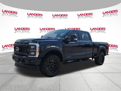 2023 Ford Super Duty F-250 SRW XLT 4WD Crew Cab 6.75' Box