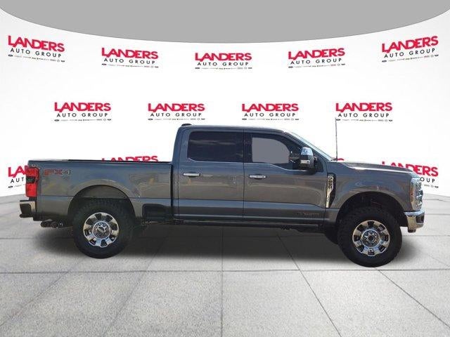 2024 Ford Super Duty F-250 SRW LARIAT 4WD Crew Cab 6.75' Box
