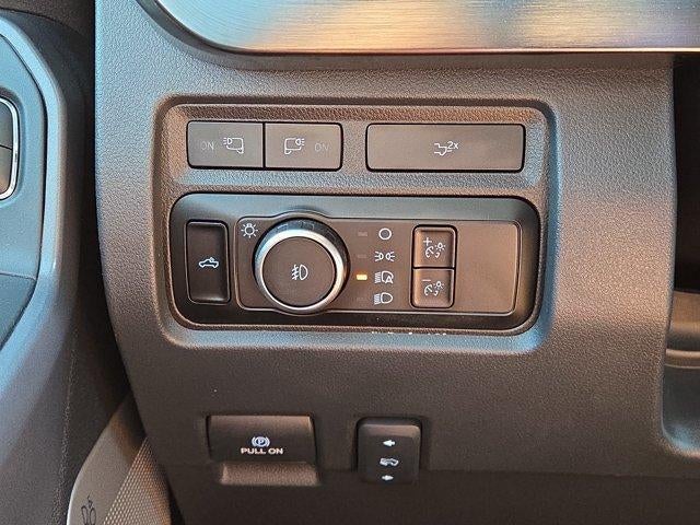 2024 Ford Super Duty F-250 SRW LARIAT 4WD Crew Cab 6.75' Box