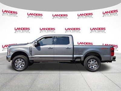 2024 Ford Super Duty F-250 SRW LARIAT 4WD Crew Cab 6.75' Box