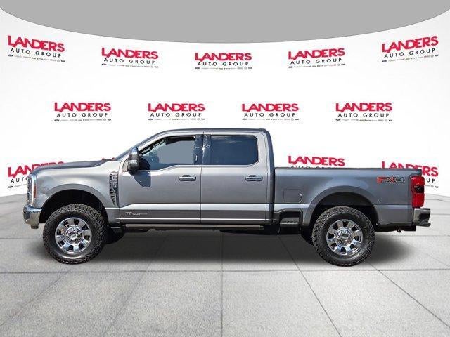 2024 Ford Super Duty F-250 SRW LARIAT 4WD Crew Cab 6.75' Box