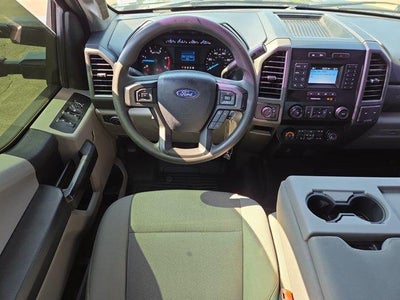 2020 Ford Super Duty F-350 SRW XL 4WD Crew Cab 6.75' Box