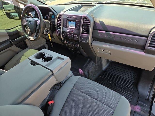 2020 Ford Super Duty F-350 SRW XL 4WD Crew Cab 6.75' Box