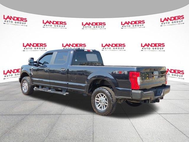 2020 Ford Super Duty F-350 SRW XL 4WD Crew Cab 6.75' Box