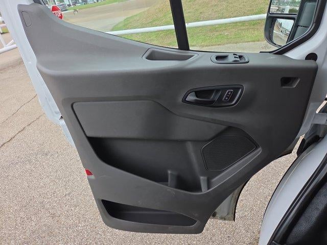 2023 Ford Transit Cargo Van T-250 130" Med Rf 9070 GVWR RWD