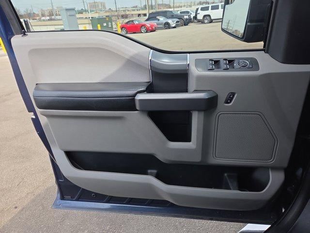 2015 Ford F-150 2WD SuperCrew 5-1/2 Ft Box XL