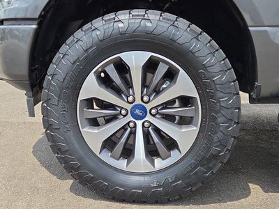 2020 Ford F-150 LARIAT 4WD SuperCrew 5.5' Box